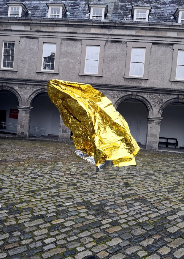 golden-silver-reign-imma-dublin-artprojectbrockmann